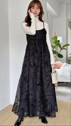 【新品未使用】花柄シアーフレアキャミワンピース ［Kz427］