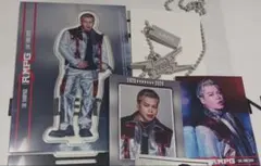 likiya アクリルスタンド　ラバーネックレス　フォトカード　セット