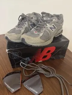 new balance m2002rva グレー スニーカー
