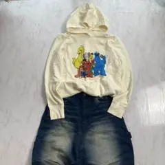 レディースM セサミプリント パーカー デニムコーデ ゆるカジュアル 春秋