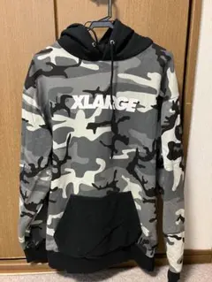 3連休限定価格！XLARGE カモフラージュ フード付きパーカー Lサイズ