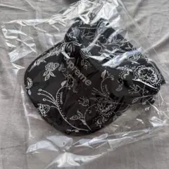 シュプリーム　supreme ハット　キャップ　ロゴ　パーカー　Tシャツ　上着