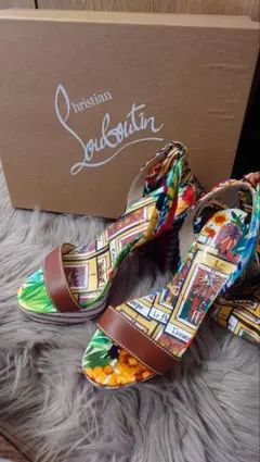 Christian Louboutin マルチカラー ハイヒールサンダル