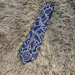 Item thumbnail for item bf5e4b7f-eb63-4af9-a837-be76fb732a31