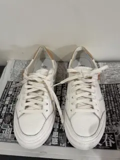 (値下げ)UGG ホワイトレザー スニーカー