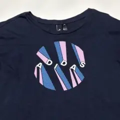【adidas】ロゴTシャツ ネイビー 短丈人気デザイン 美品 レディースS相当