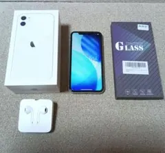 Apple iPhone 11 ホワイト 本体　美品　128GB　充電器付のサムネイル