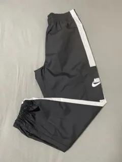 新品定価6820円　NIKE トレーニングパンツロングパンツ　Sサイズ