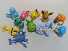 匿名発送　ポケモン　ミニフィギュア　11体まとめ売り　バスボール　チョコエッグ