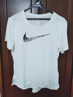 ナイキ　ドライフィットTシャツ☆