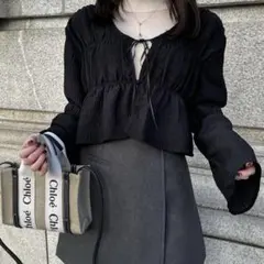 hinari フレアスリーブシャーリングブラウスのサムネイル