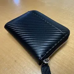 ブラック　二つ折財布　箱付