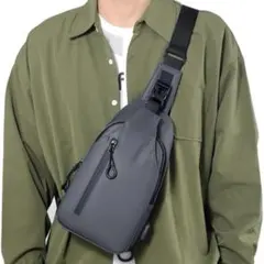ボディバッグ ショルダーバッグ 防水 軽量 USB拡張ポート付 肩掛け 斜めがけ