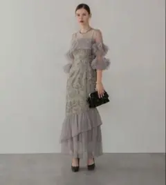 LEJA フラワースパンコールチュールフリルスリーブIラインワンピースドレス