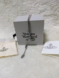 Vivienne Westwood オーブ ネックレスのサムネイル