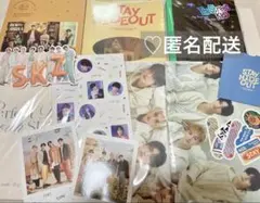 2026年最新】straykidsトレカ公式の人気アイテム - メルカリ