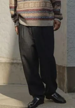 テーパード スラックス