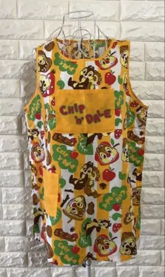 美品　ディズニー　チップとデール　エプロン　総柄