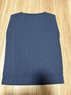 無印良品　フレンチスリーブ　シャツ