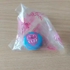 PostPet ポストペット モモ 達磨 テトラパック 缶バッジのサムネイル
