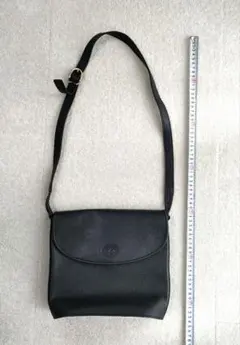 ロンシャン ショルダーバッグ　黒　牛革