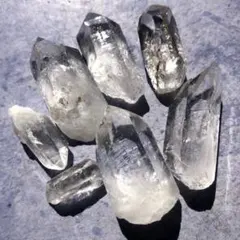 【大きめ！極艶！大容量】最強パワー　希少　トマスゴンサガ水晶　原石92