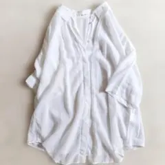 美品✨トゥモローランド MACPHEE コットンシアーオーバーシャツ ホワイトのサムネイル