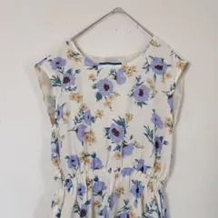 美品　THE EMPORIUM 花柄　ワンピース　L　ワールドのサムネイル