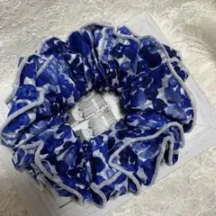 シュシュ　青花✖️オフ❣️縁かがり❣️