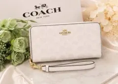 新品・未使用】COACH ホワイト/ピンク 長財布 型番:CBO02 - メルカリ