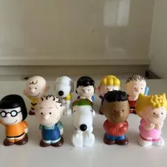 値下げ バンダイ　ソフビスヌーピー フィギュア10体セット