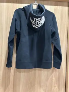 ノースフェイスジップアップパーカー