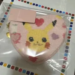 【新品】フェイラー ポケモン ハート型ポーチ　ピカチュウ　ショッパー付