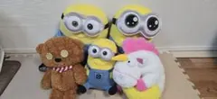 ミニオンシリーズのぬいぐるみセット　まとめ売り