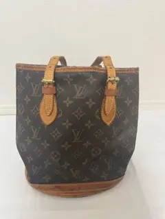Louis Vuitton モノグラム バケットPM ショルダーバッグ　ヴィトン