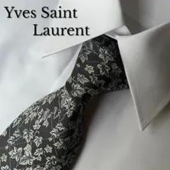 01✨【美品】Yves Saint Laurent 総柄 シルク ネクタイのサムネイル
