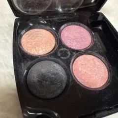 シャネル　CHANEL レ キャトル オンブル アイシャドウ