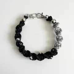 【訳あり】ハンドメイド パラコード スマホハンドストラップ ブラック シルバー