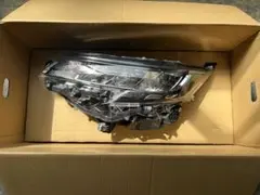 日産 AURA/オーラ FE13 左ライト/左ヘッドライト LED 純正 - メルカリ