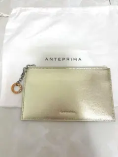 新品タグ付きANTEPRIMA 二つ折り財布 SAFFIANO BLOCCO 新品タグ付きANTEPRIMA 二つ折り財布 SAFFIANO BLOCCO - メルカリ