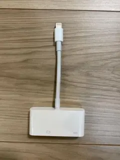 Apple 純正 Lightning to VGA Adapter