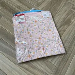 新品パジャマ　花柄