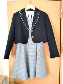 フォーマルドレスとジャケットセット