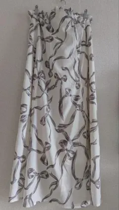 しまむら 門脇伶奈コラボ リボン柄レースアップスカート