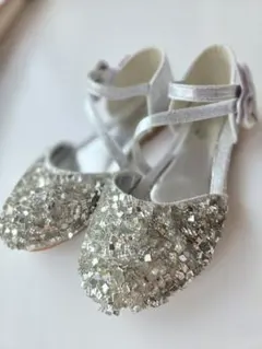 シルバーフォーマルシューズ 女の子子供フォーマルシューズ 子ども靴結婚式発表会