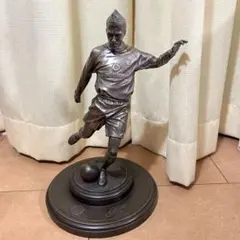 2026年最新】ベッカム ブロンズ像の人気アイテム - メルカリ
