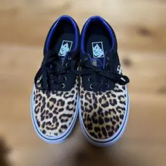 VANS ヒョウ柄スニーカー ブラック/ブルー