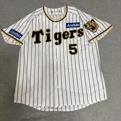 阪神タイガース　岡田監督　Family with Tigers ユニフォーム 2025年最新】岡田彰布 ユニフォームの人気アイテム - メルカリ