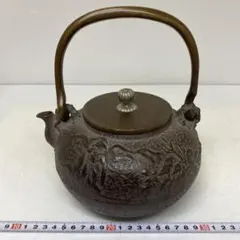 専用　亀文堂　鉄瓶　2340g/高さ約21㎝　東Y7-0807①トヒトコ 専用 亀文堂 鉄瓶 2340g/高さ約21㎝ 東Y7-0807①トヒトコ 亀