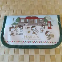 PEANUTS スヌーピー マルチケース